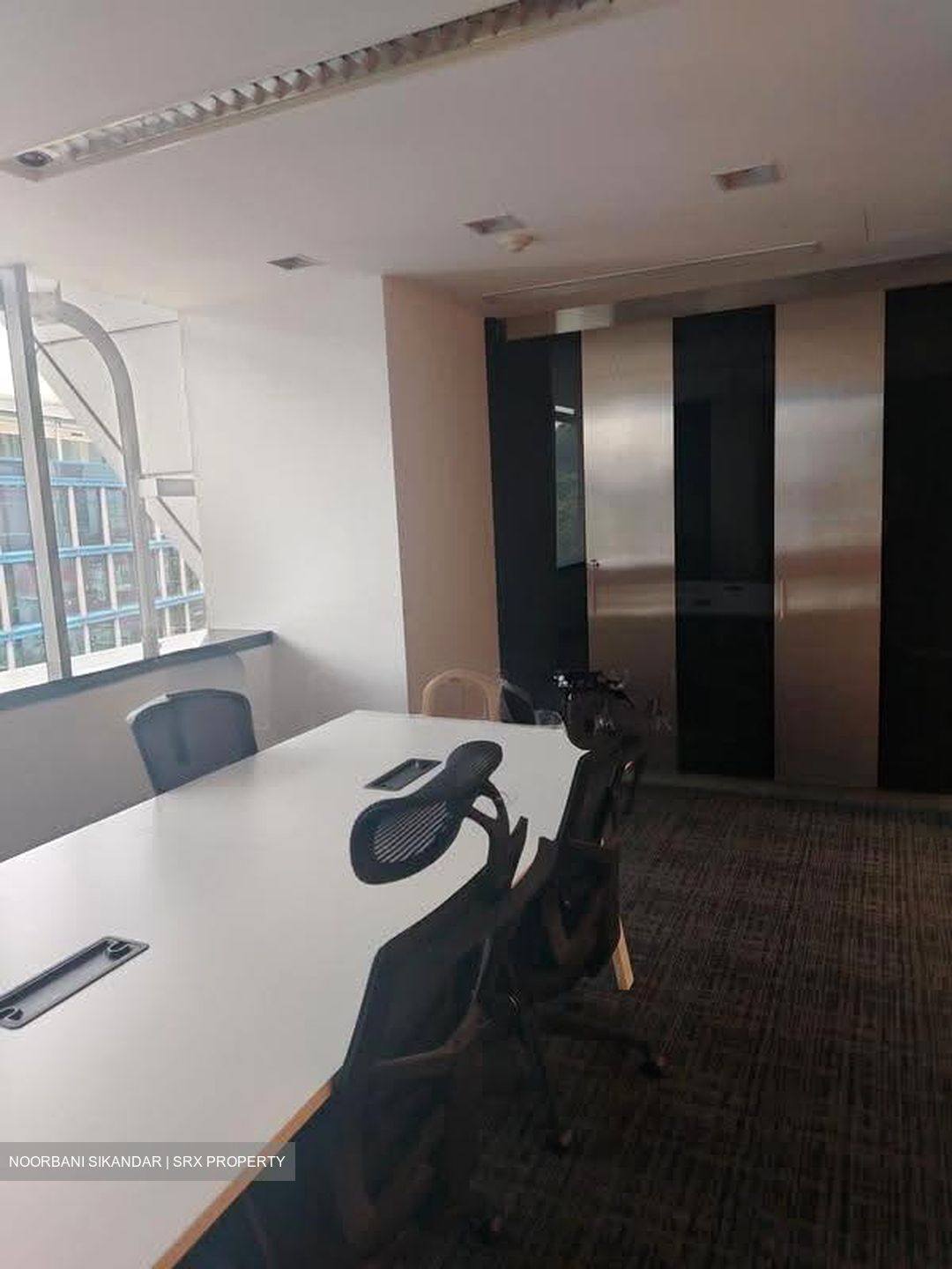 High Street Plaza (D6), Office #621085111